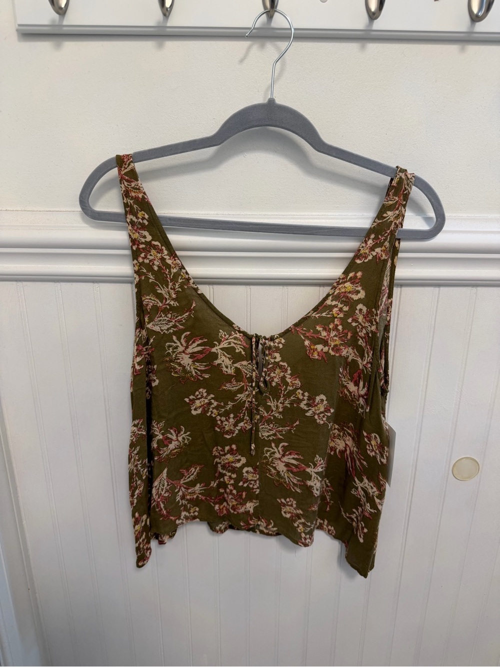 Floral Scoop Neck Olive Green Tank Top